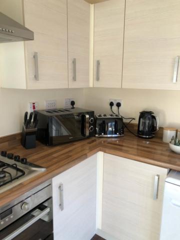Bray House - Perfect For Large Groups Villa Wolverhampton Bagian luar foto